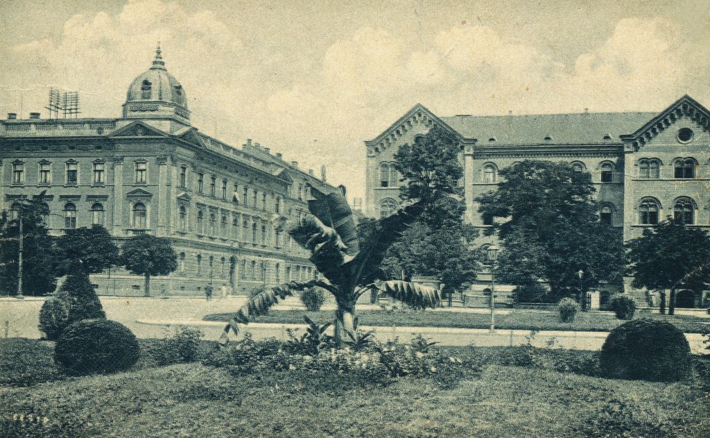 Sveučilišni trg (današnji Trg Republike Hrvatske) oko 1920. godine